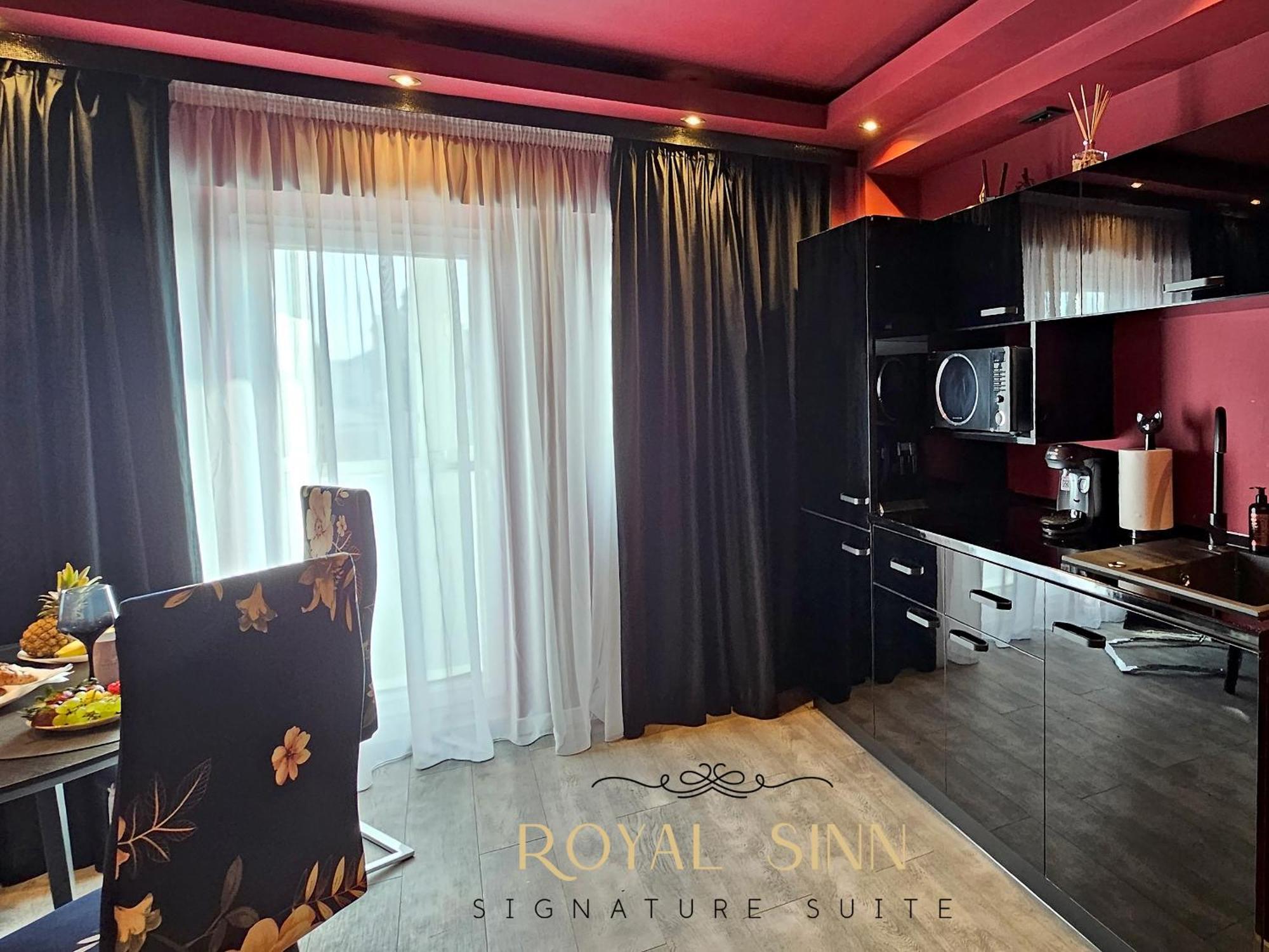 Royal Sinn Signature Suite Бухарест Экстерьер фото